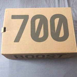 YEEZY boost 700 box ONLY